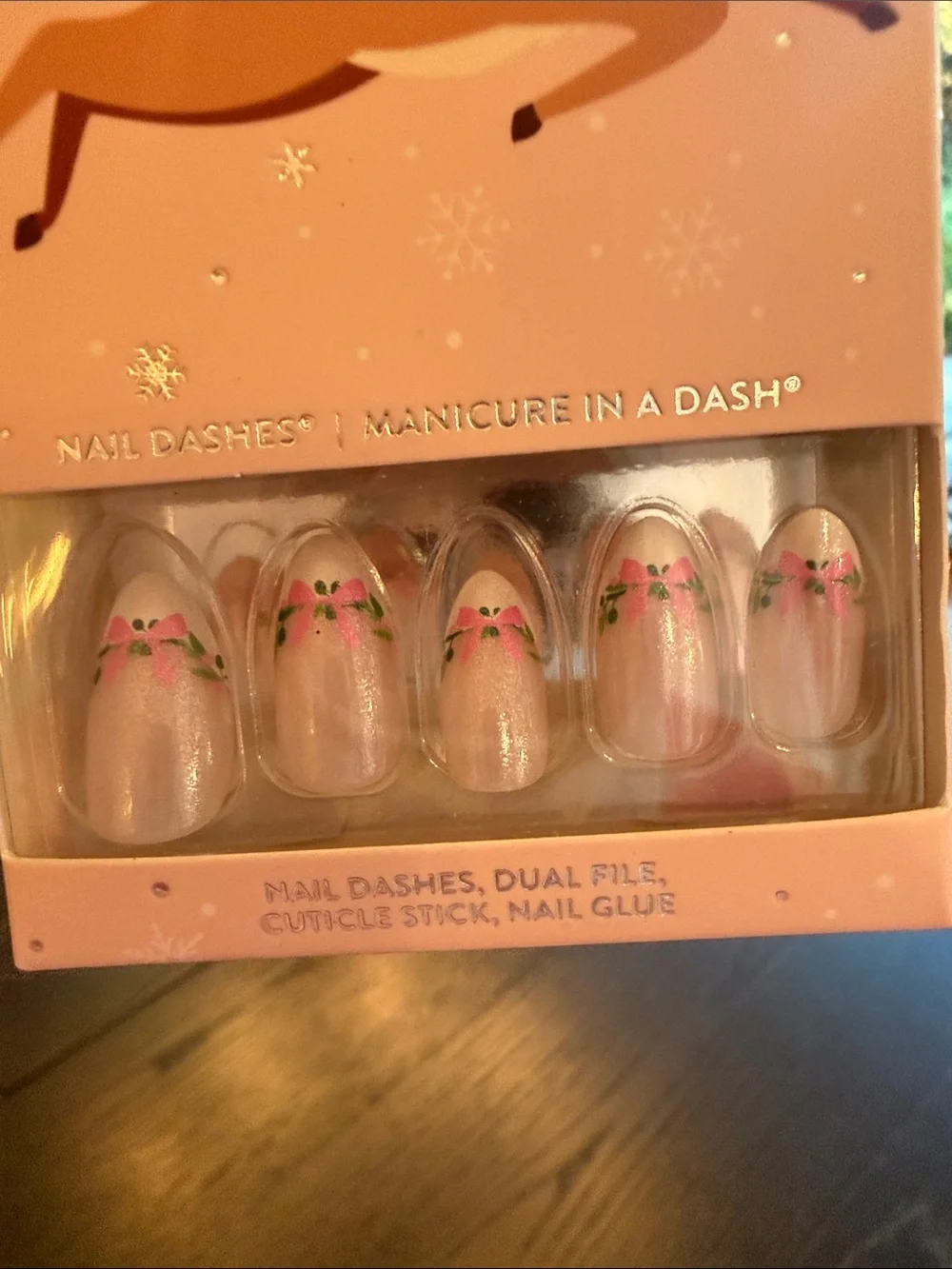 Red Aspen Cupid Pink Holiday Nail Dashes - Press-On Manicure